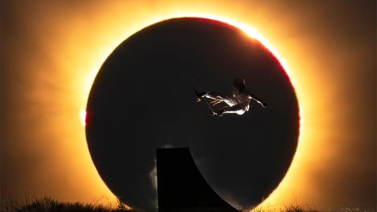 Danny Leon's Eclipse Skateboard Trick Goes Mega-Viral