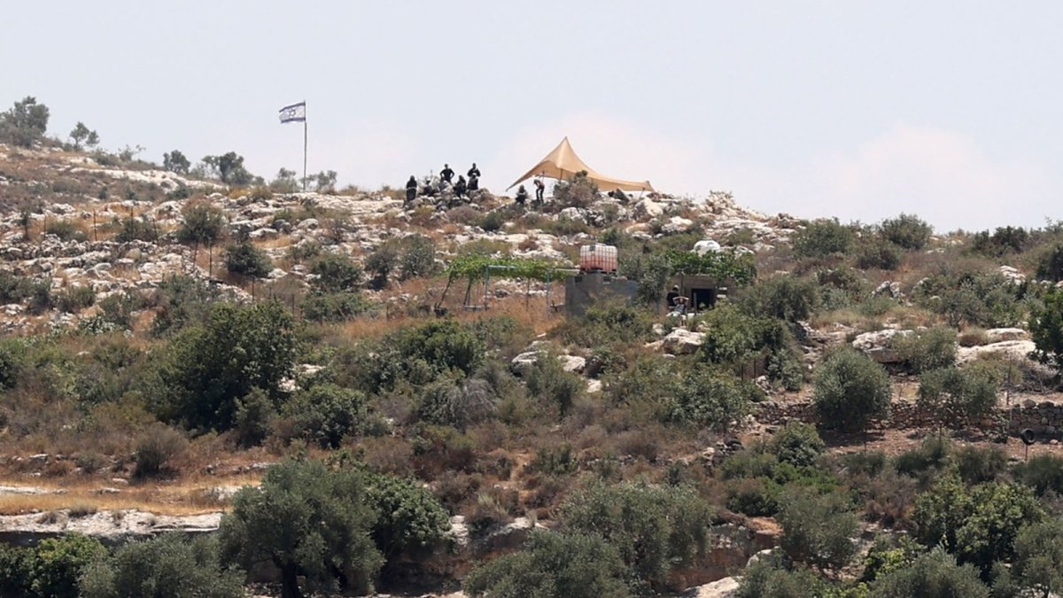 Israeli Forces Reestablish Illegal Ganim Settlement East of Jenin, 21 Years After Withdrawal