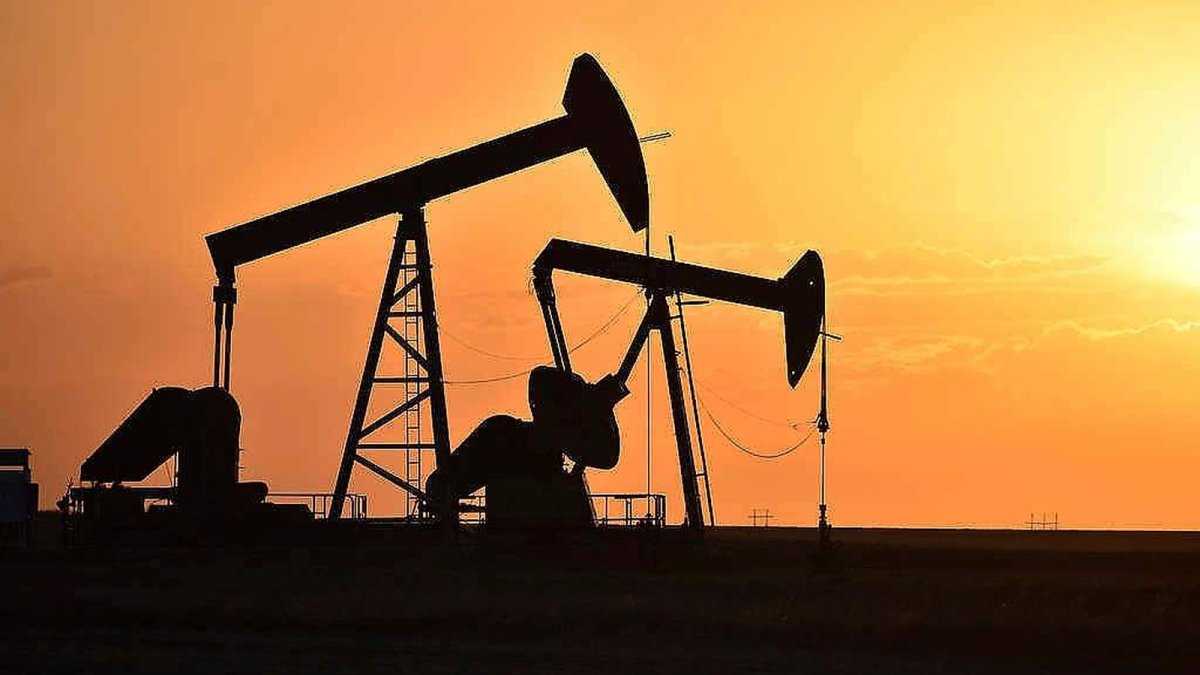 Strategic Oil Reserves Hit 40-Year Low as Iran Conflict Drags On