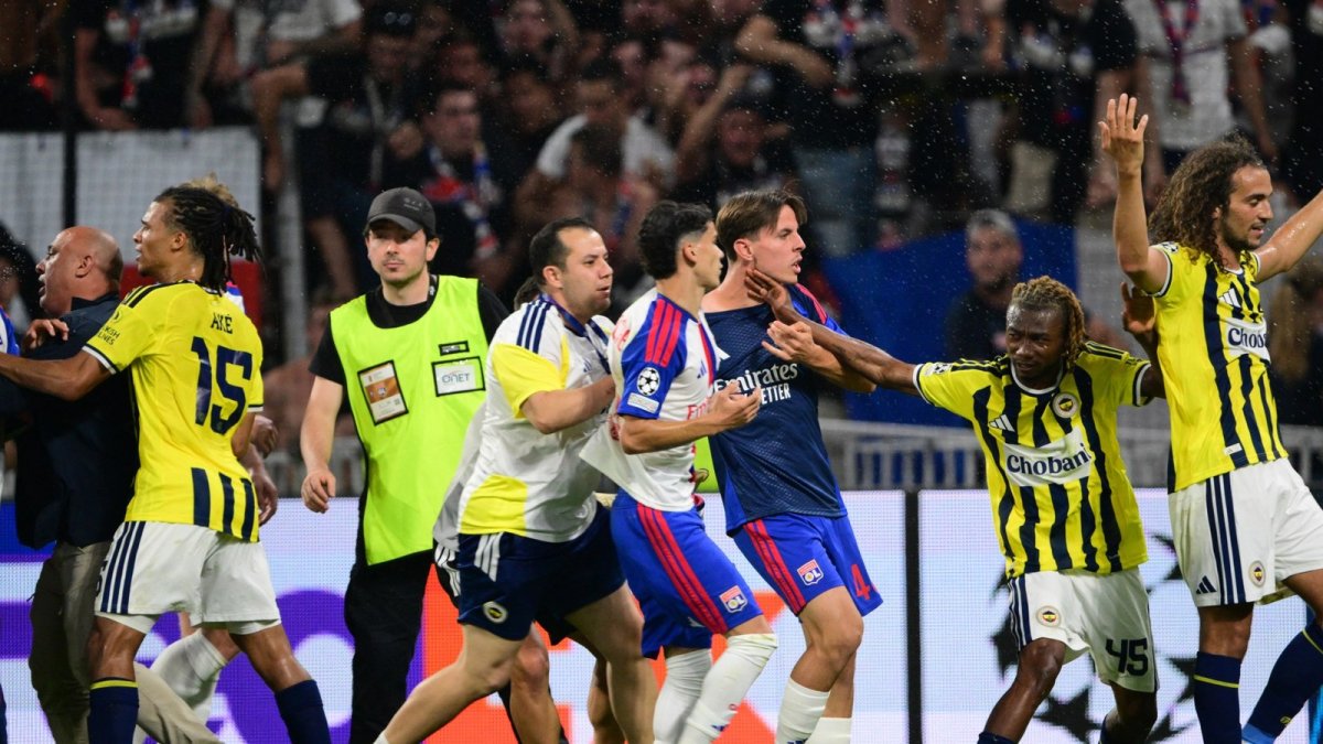 Fenerbahce Beat Lyon to Reach Champions League as Guendouzi Brawl Erupts