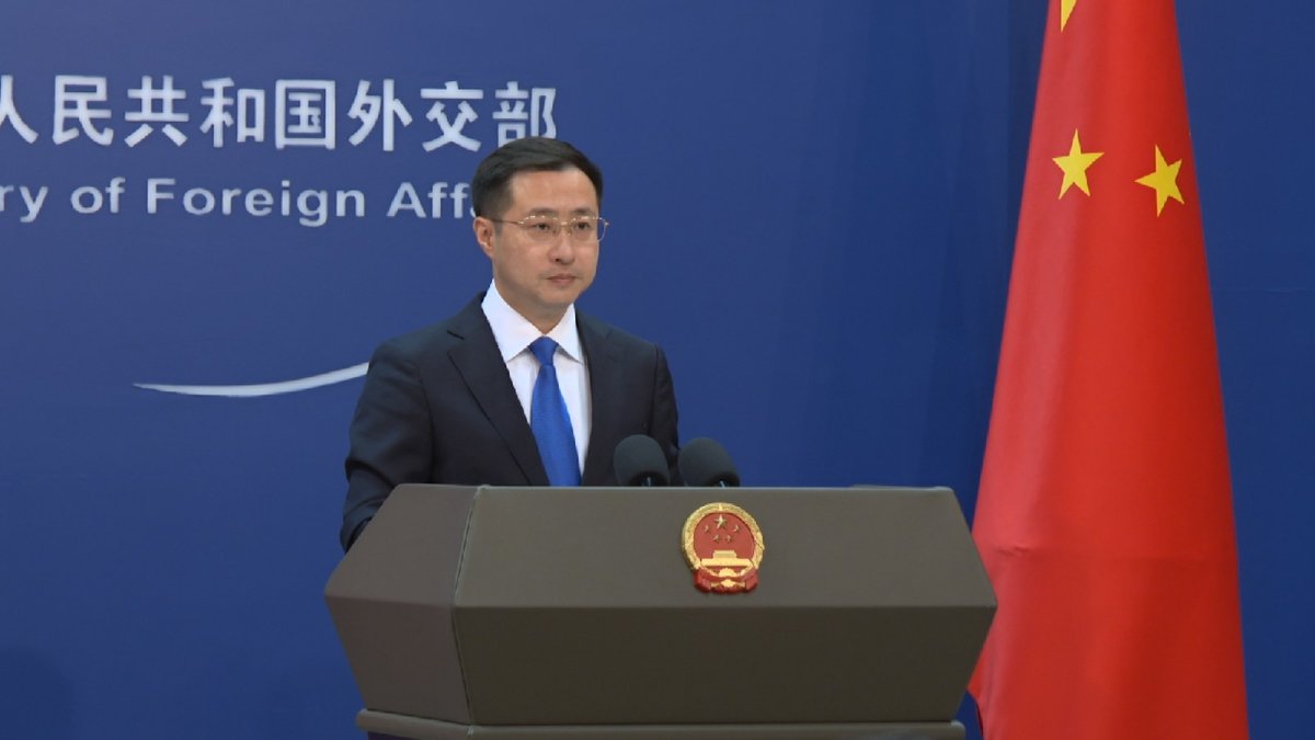 China Urges Japan to Mend Ties as Lawmakers Head to Beijing