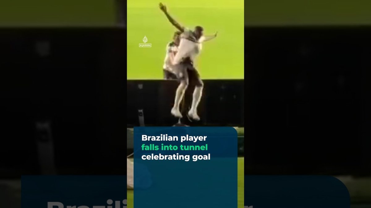 Jacy Maranhao celebrating before his fall into the tunnel