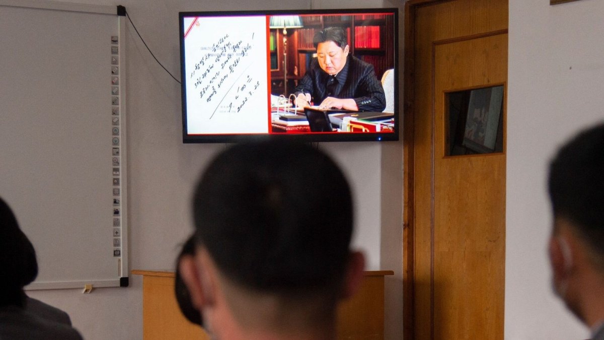 Scene from North Korea referenced in the TJWG and Amnesty International reports on executions for foreign media consumption