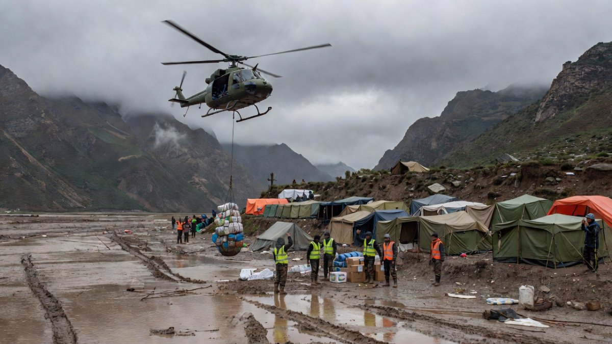Rescue helicopters operate over the flood zone (Global 1 News)