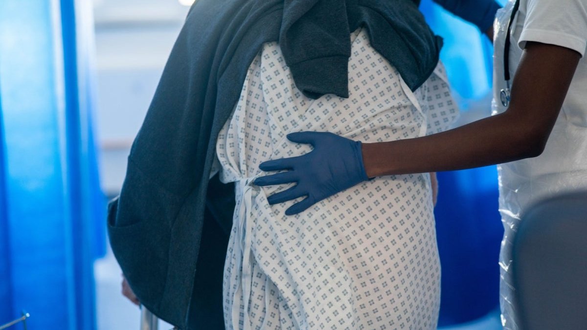 Millions of women in England to receive 'game-changing' free screening kits