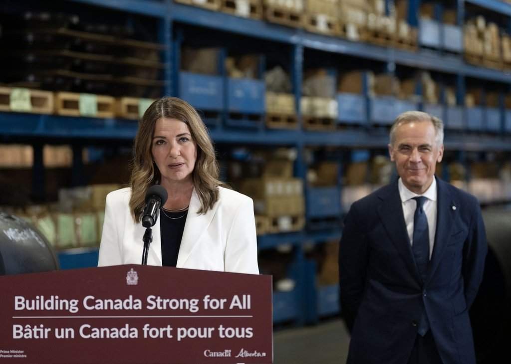 Smith urges Ottawa to resume U.S. trade talks before...