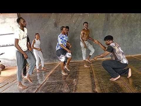 Burkina Faso deaf and hard-of-hearing dancers of Compagnie Fientan