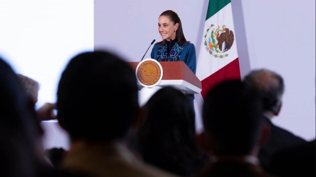 A cheeky response to Trump and Sheinbaum’s first presidential trip to Asia: Wednesday’s mañanera recapped