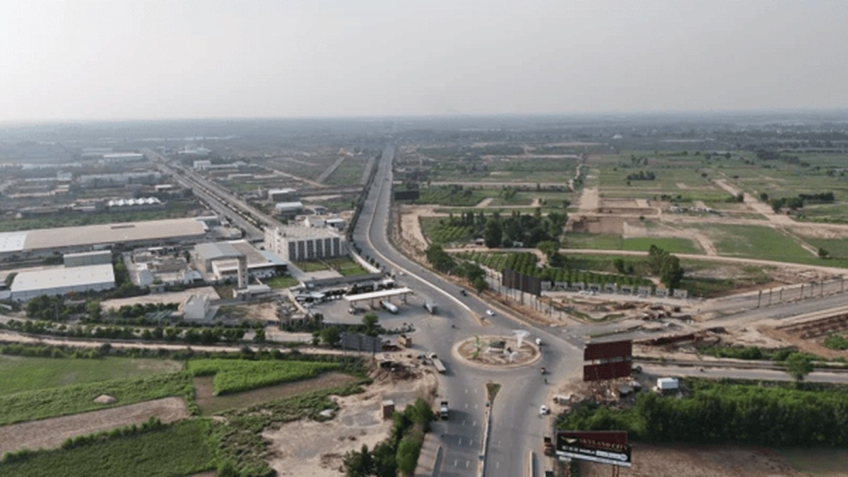 Infrastructure Gaps Test Pakistan’s Flagship CPEC Industrial Zone, Field Survey Finds