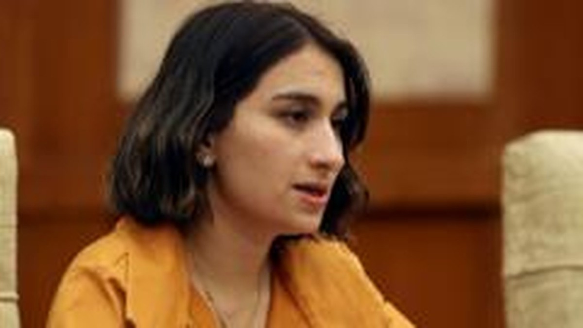 Colombian ex-foreign minister charged over nanny's lie detector test