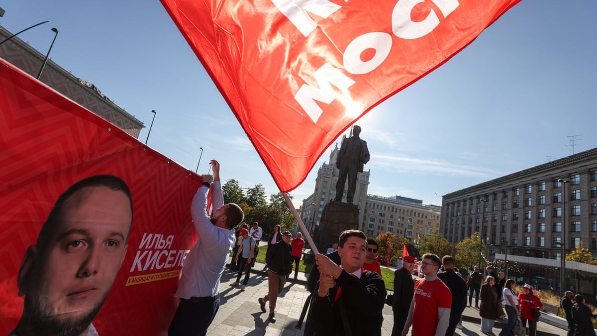 Supporters of the Communist Party of the Russian Federation at a rally in downtown Moscow before the State Duma election. Photo: Maxim Shipenkov/EPA via The Guardian