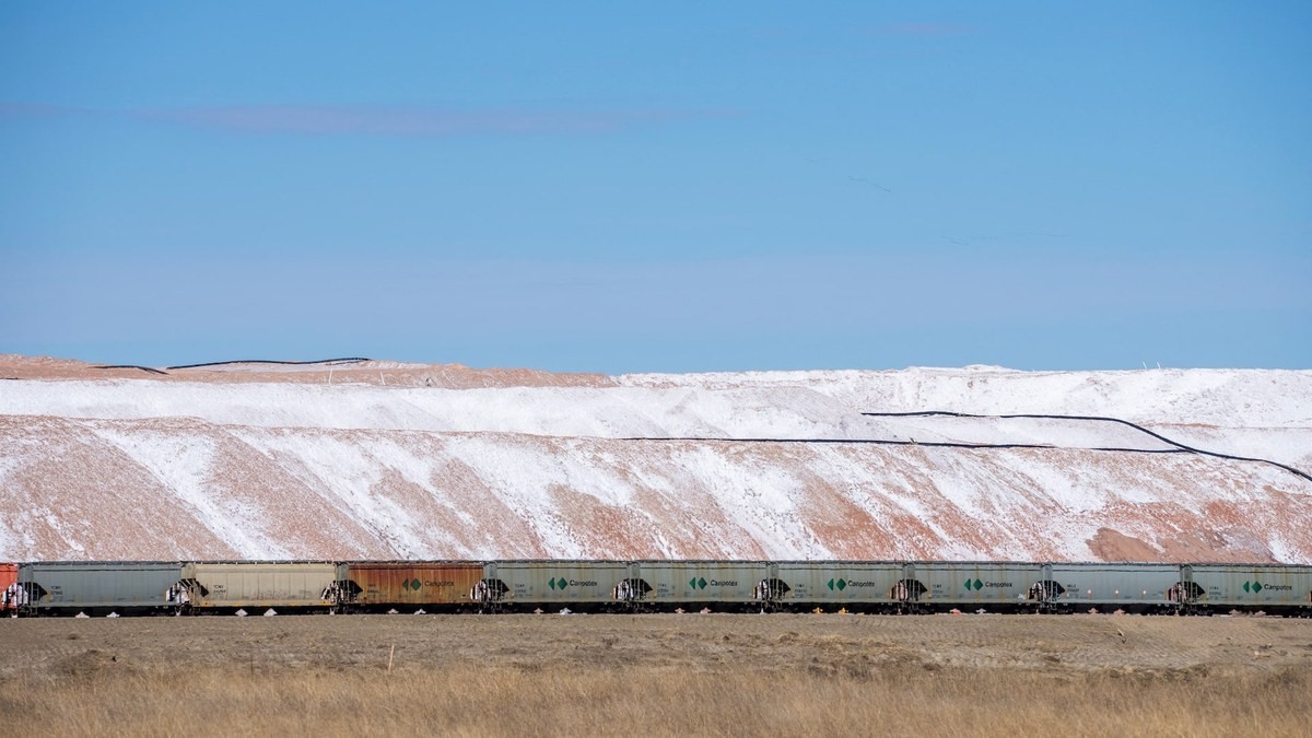 Trump Pitches Belarusian Potash to Replace Canadian Supply. Belarus Says It Has None to Sell.