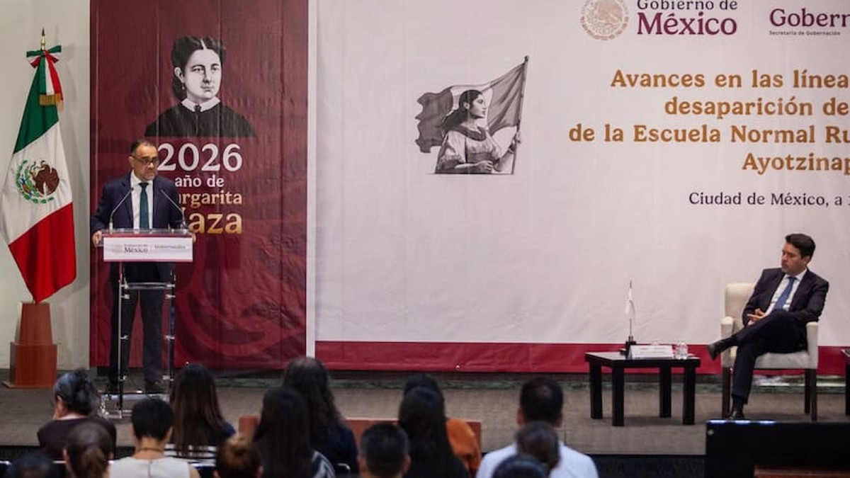 Authorities present 4 new lines of investigation in Ayotzinapa case