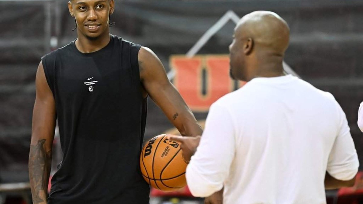 Barrett willing to wait on contract with Raptors