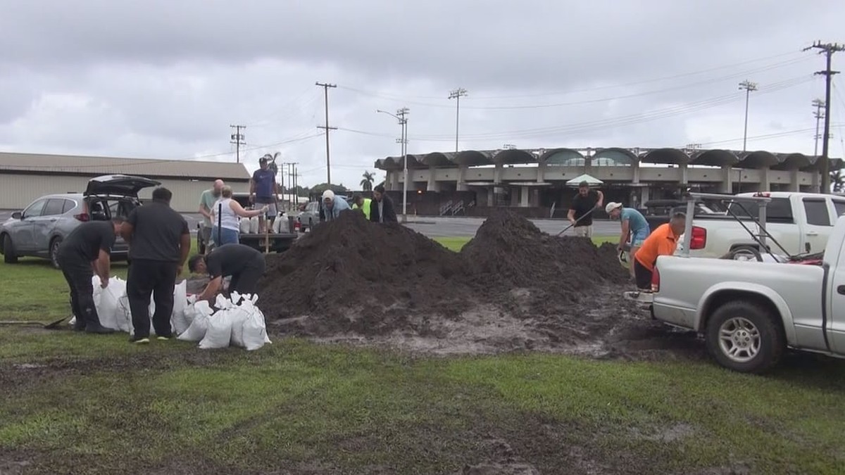 Hurricane Nolo strengthens to Category 1 as Hawaii's Big Island races its last dry day