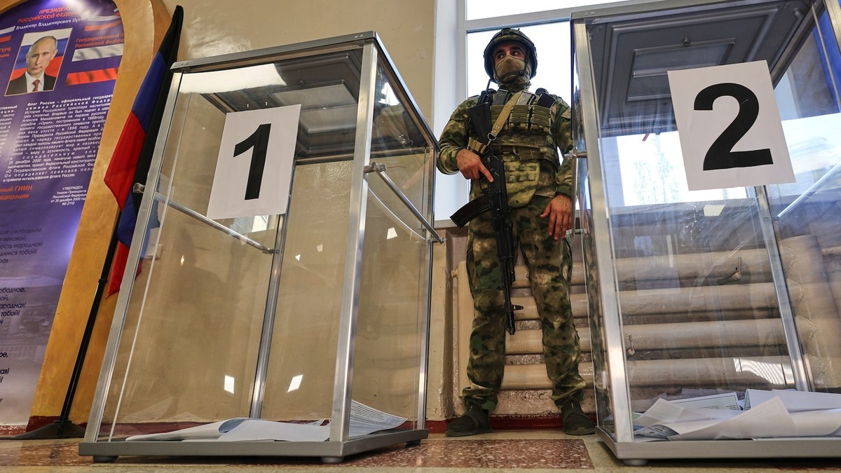 Russia's First Wartime Duma Election Puts Occupied Ukraine on the Ballot