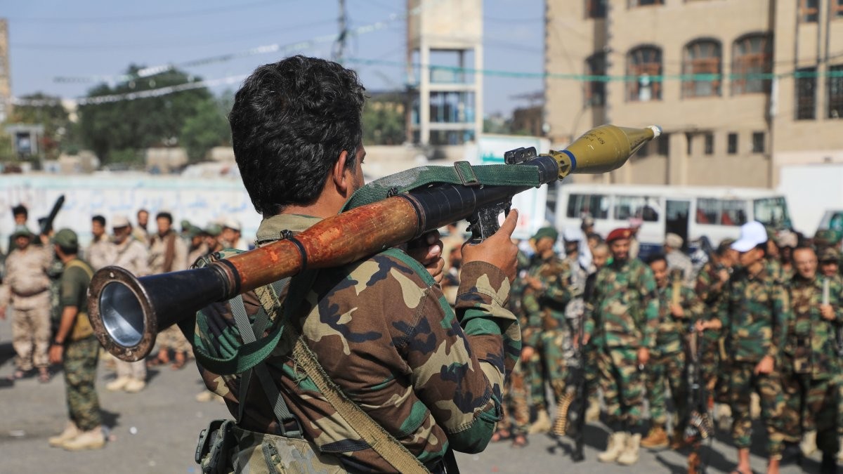 Yemen's Houthis Seize Mokha Port, Closing In on Bab el-Mandeb Strait