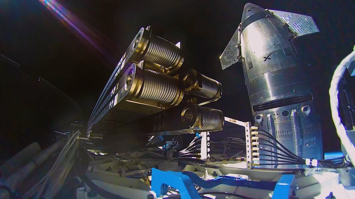 A view looking back at Starship from a just-deployed Starlink V3 satellite during the vehicle's first orbital flight on Sept. 28, 2026. Photo: SpaceX