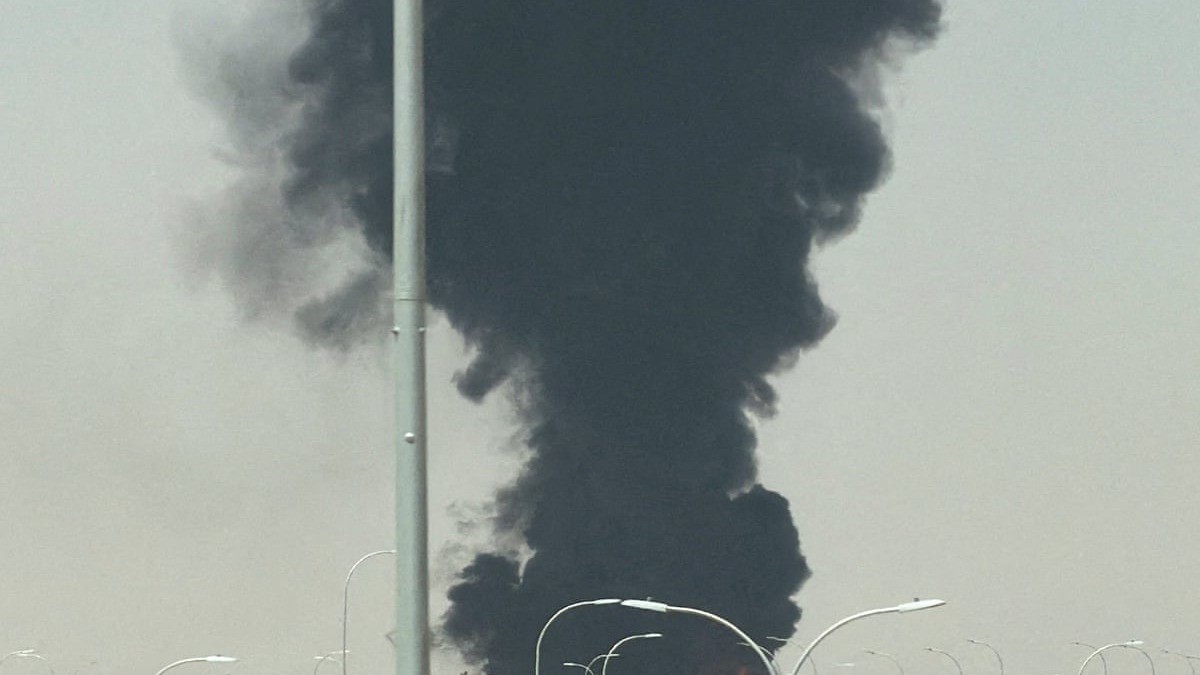 Smoke rises from a fuel storage area beside King Khalid International Airport in Riyadh, Saudi Arabia, on 19 September 2026. Photo: Reuters via The Guardian