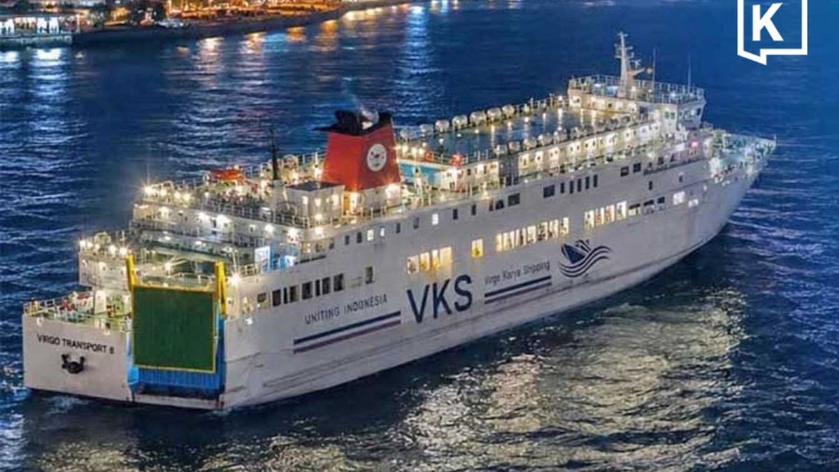 Indonesia searches for 140 missing after passenger ship loses contact
