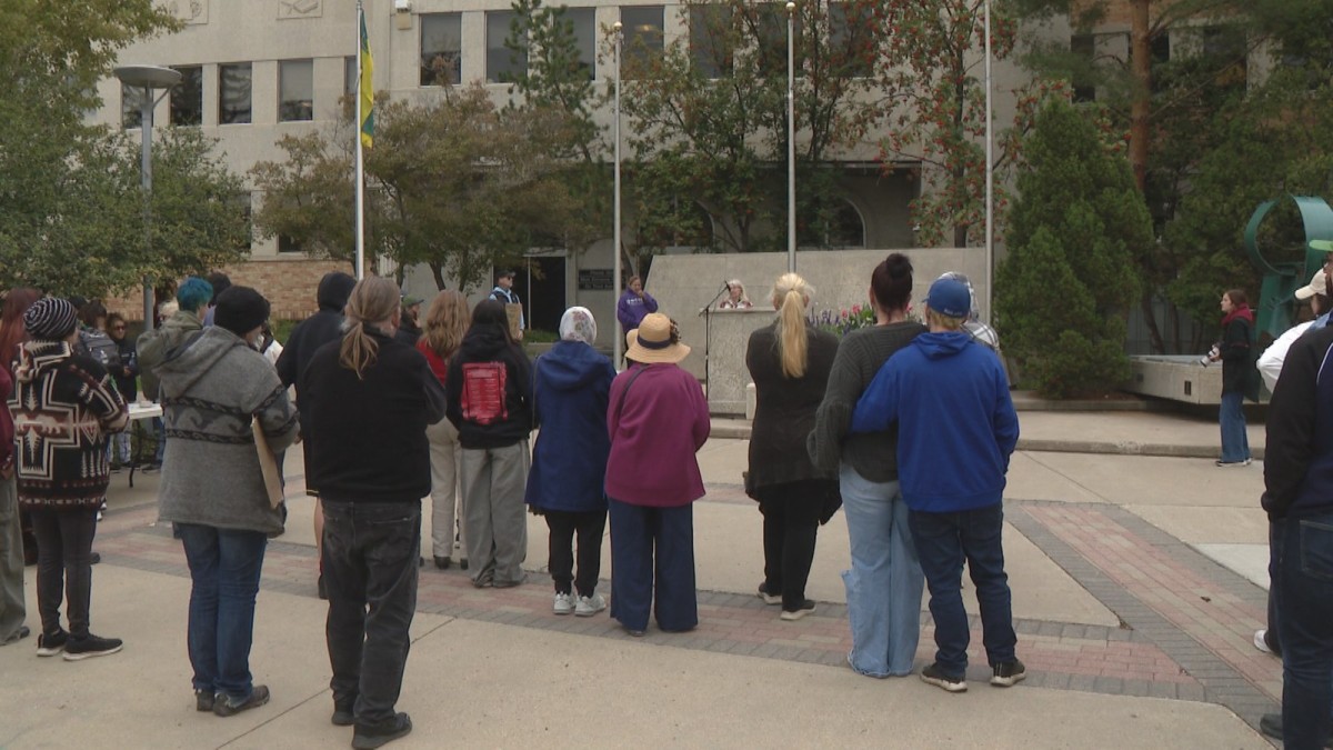 Saskatoon rally for the unhoused calls for action on forced displacement
