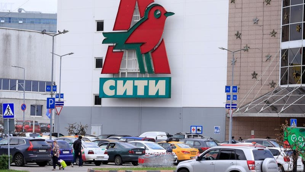 Putin Hands Nestle and Auchan's Russian Assets to a 15,000-Ruble Company