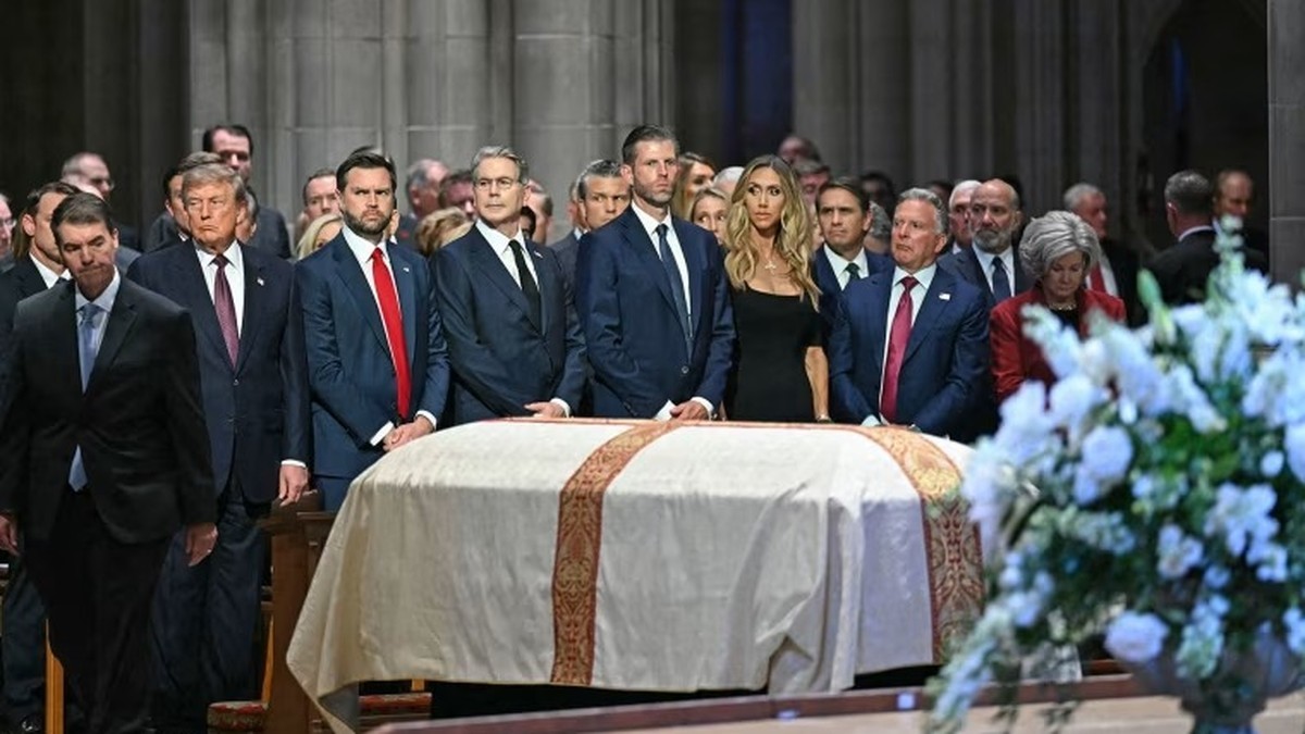 President Donald Trump stands alongside Vice President JD Vance during the funeral service for Senator Lindsey Graham at Washington National Cathedral on July 28, 2026. Photo: Alex Wroblewski/AFP via Getty Images