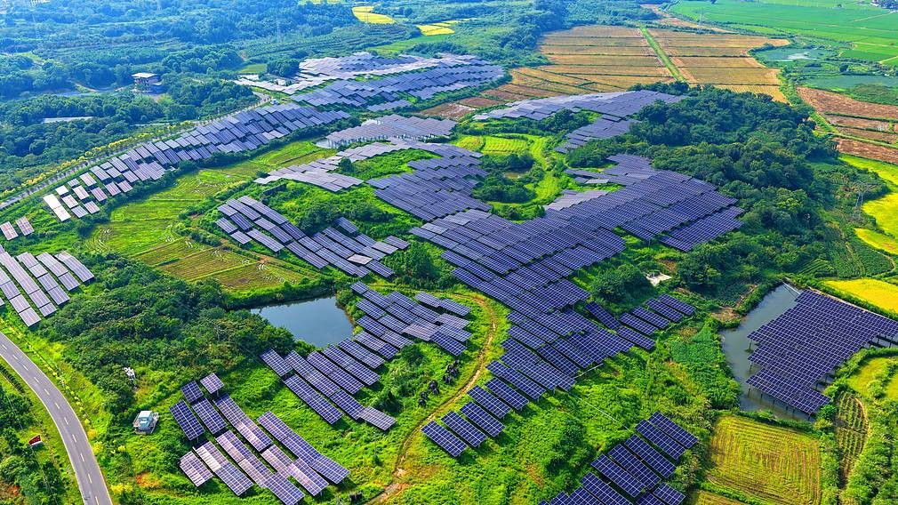 China's Solar Capacity Overtakes Coal in a Historic Shift