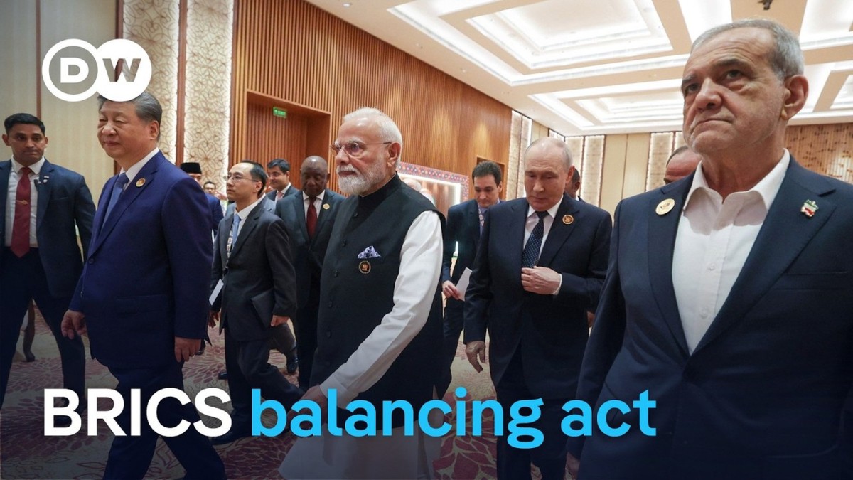 BRICS Summit in New Delhi Signals New Alliances and AI Push, While Iran‑UAE Talks Hint at Regional Re‑balancing