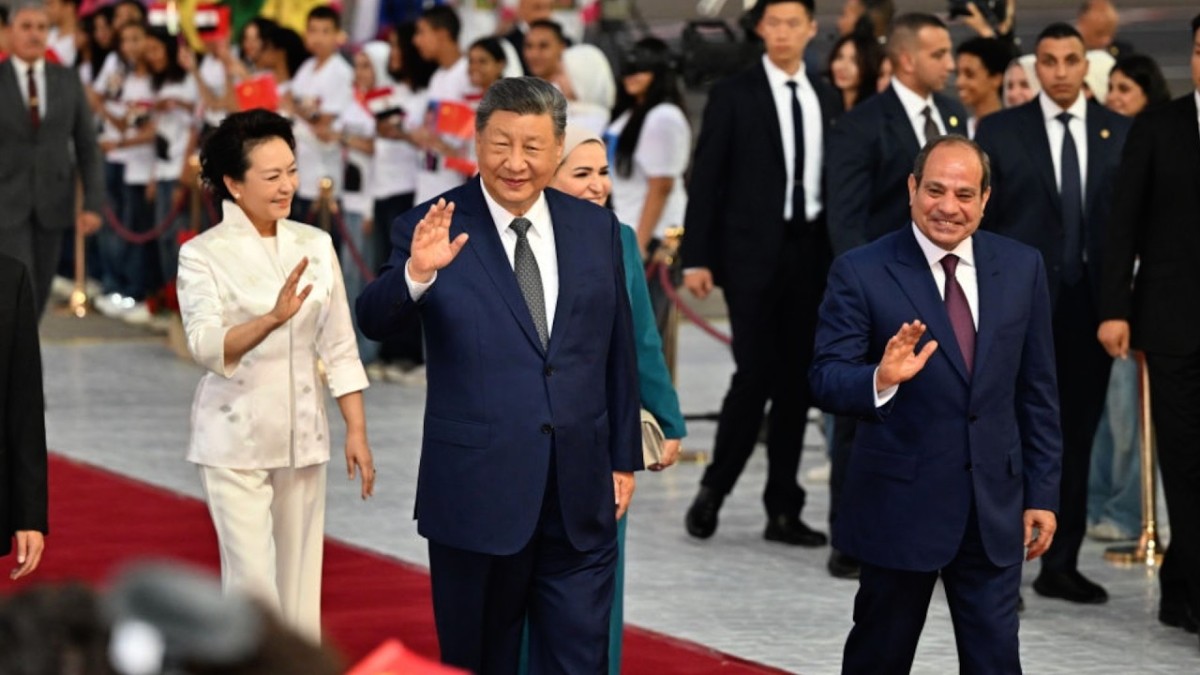 Xi's Cairo Landing: A 70-Year Bond, a Eurasian Pivot, and the New Middle East Chessboard