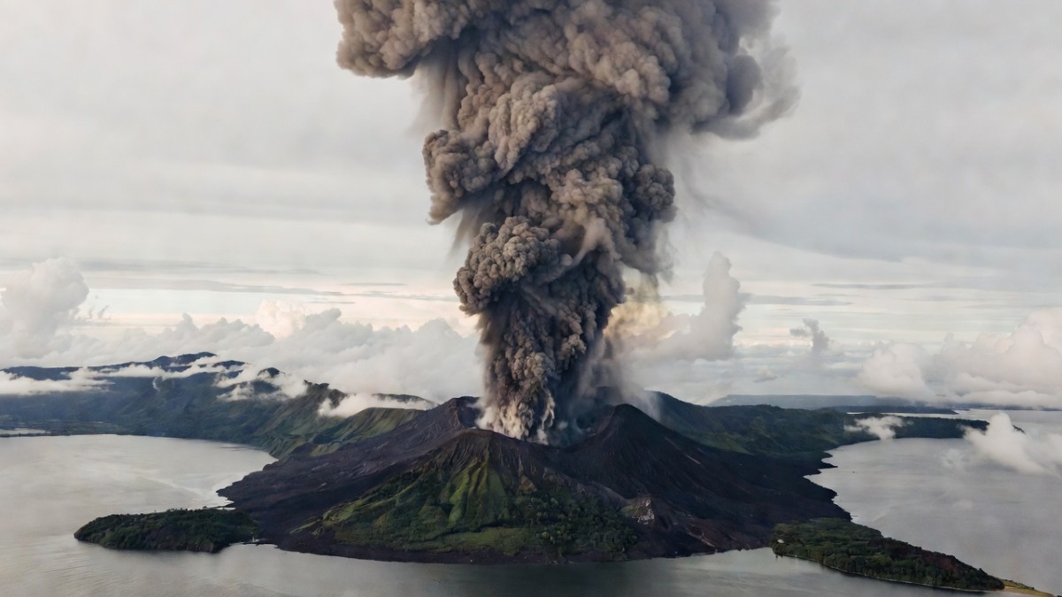 Aerial view of Anak Krakatau volcano in the Sunda Strait (Global 1 News)