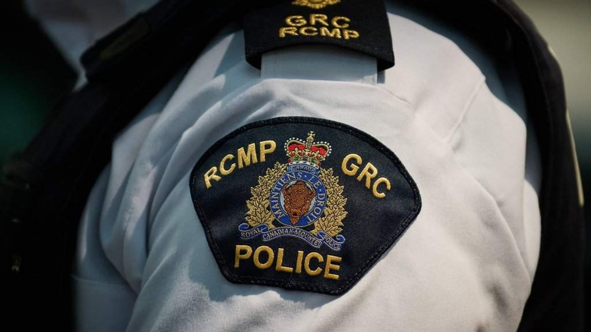 Kids starting a fire, taking a vehicle set off warning from Mounties in B.C.