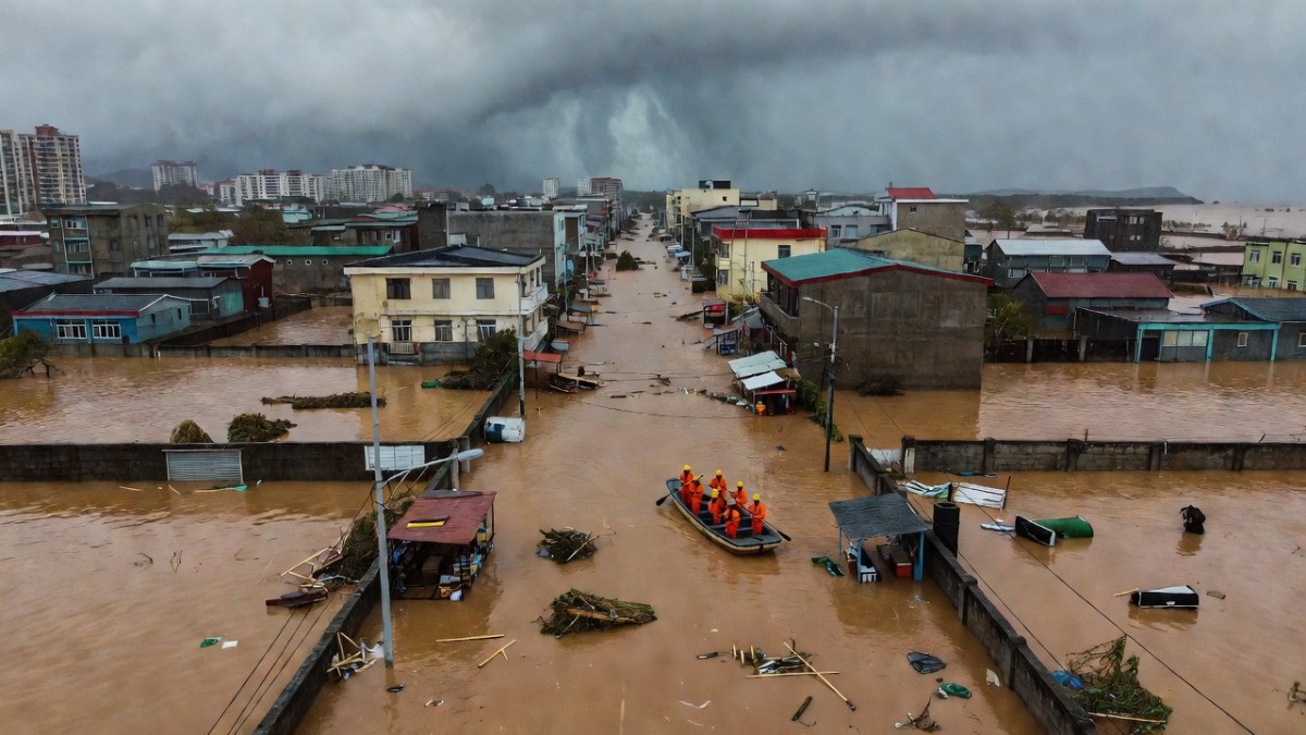 Typhoon Saudel's Third Landfall: 599,300 Evacuated in Fujian