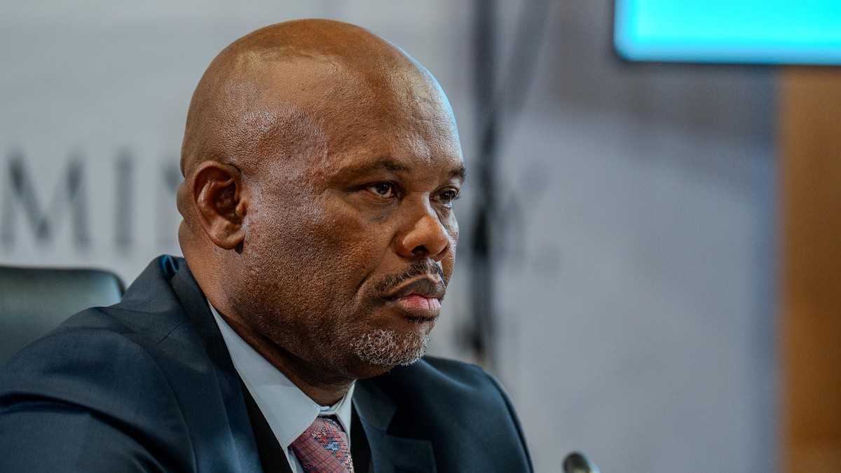 Suspended Deputy National Police Commissioner Shadrack Sibiya appears before the Madlanga Commission of Inquiry in Pretoria on 18 February 2026. Photo: Katlego Jiyane/EWN