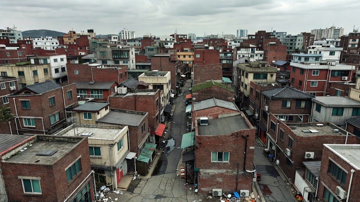 Seoul Plans Public Housing Redevelopment for Flophouse District