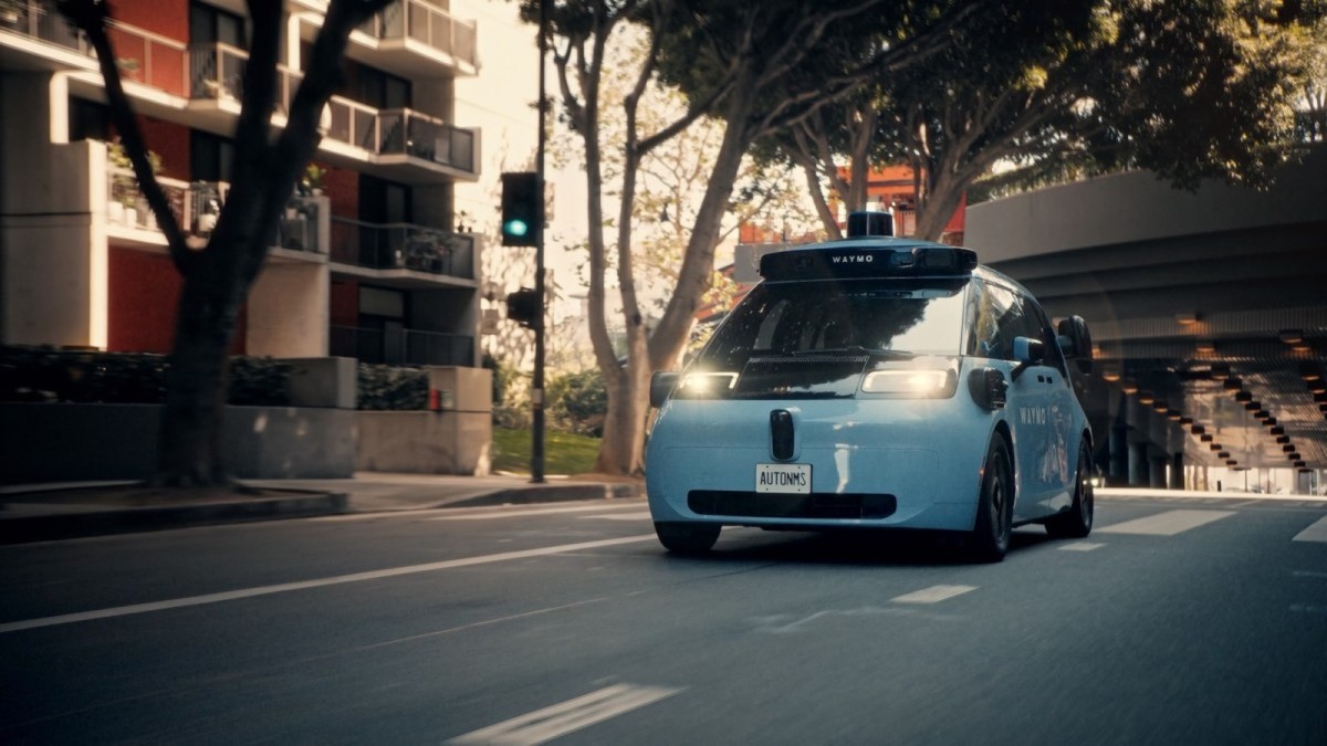 Waymo’s robotaxis are headed to Canada