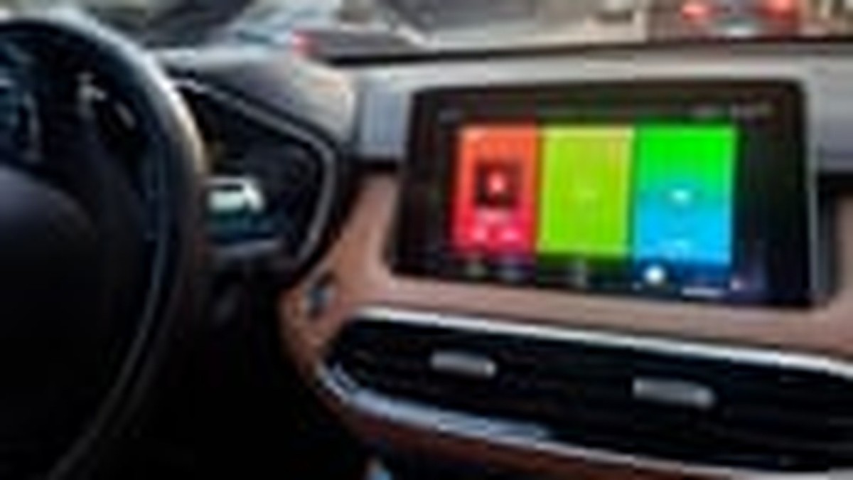 Tech in cars can be used to snoop on you, Dutch spy chiefs warn