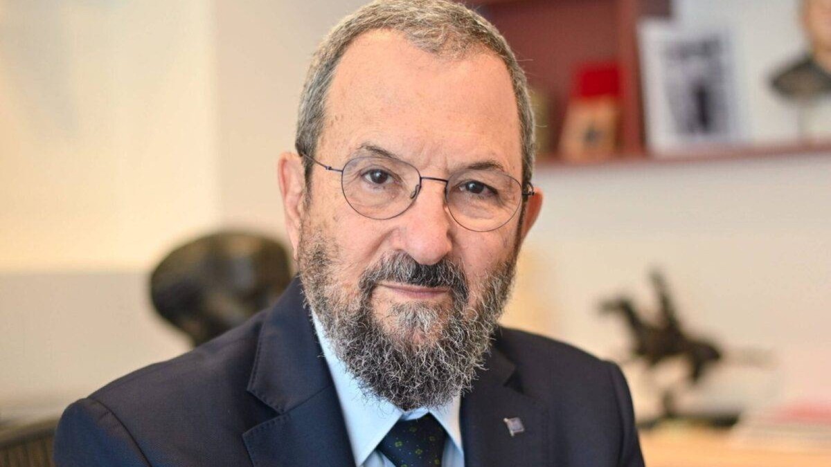 Former Israeli premier accuses Netanyahu of preparing ground for war that could delay elections