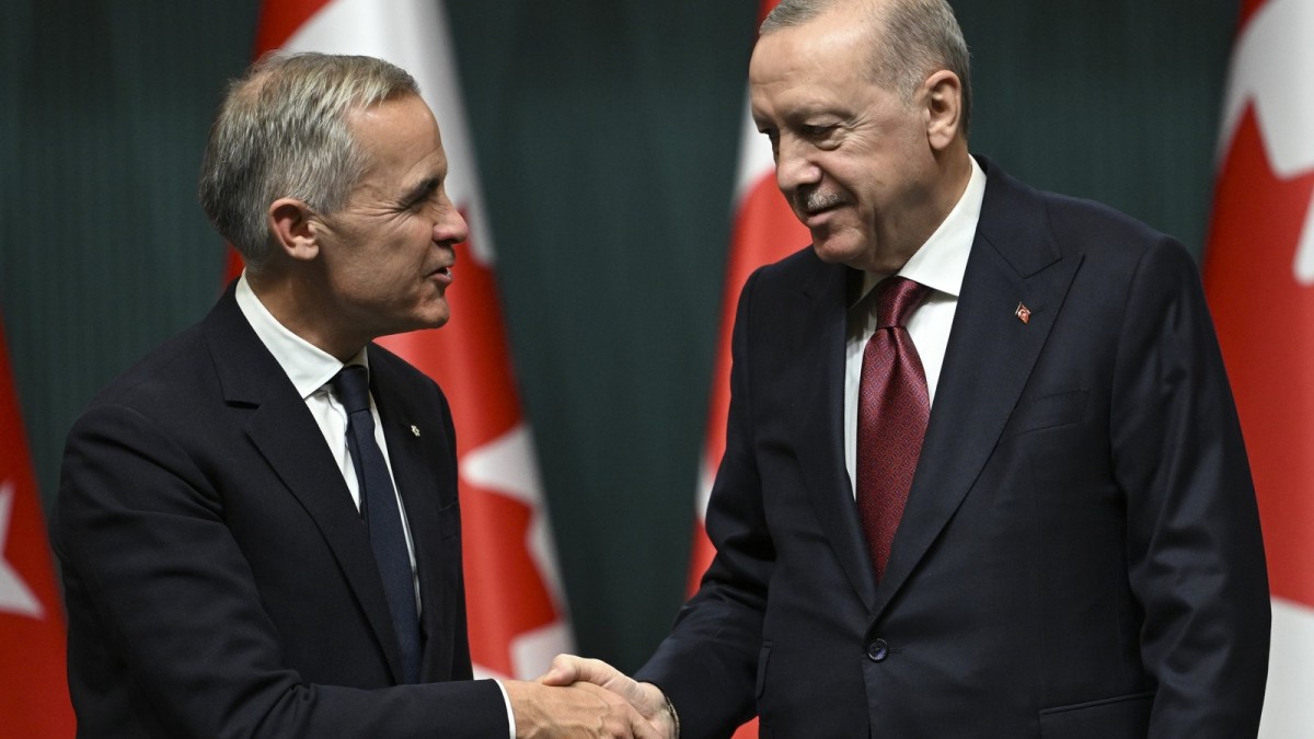 Canada eyes Türkiye's defense agency as model for domestic arms sector