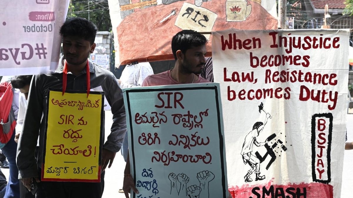 Protesters in Hyderabad demand CEC Gyanesh Kumar’s resignation, scrapping of SIR