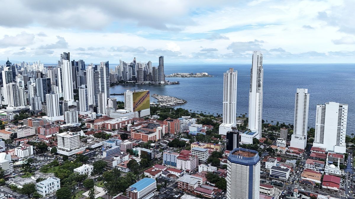 The Panama City skyline across Panama Bay, where buildings were evacuated after the quake. Photo: Getty Images via CNN