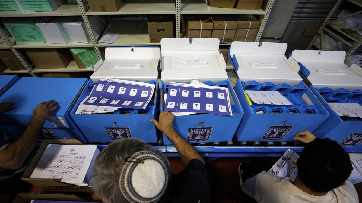 Israeli elections: Arab voters weigh participation against abstention in bid to oust Netanyahu