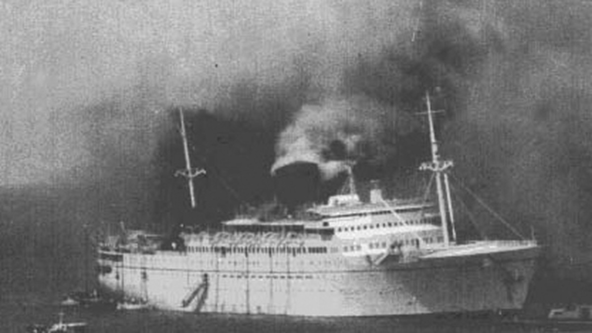 Sinking of the Bianca C: 22 October 1961