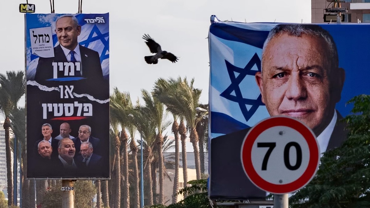 Israeli election campaign billboards along a roadside ahead of the 27 October 2026 vote. Photo: The Jerusalem Post