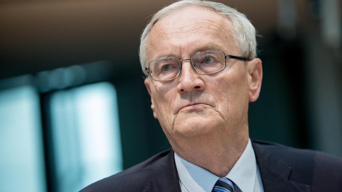 Germany Arrests Its Former Spy Chief on Suspicion of Espionage and Treason