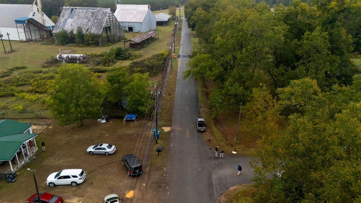 An aerial view of the neighborhood in Vienna, Georgia, where authorities investigated a mass shooting on Oct. 4, 2026. Photo: Mike Stewart/AP
