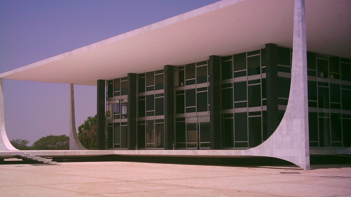 The Supreme Federal Court building in Brasilia. Photo: Alex Pereira / Wikimedia Commons (public domain)