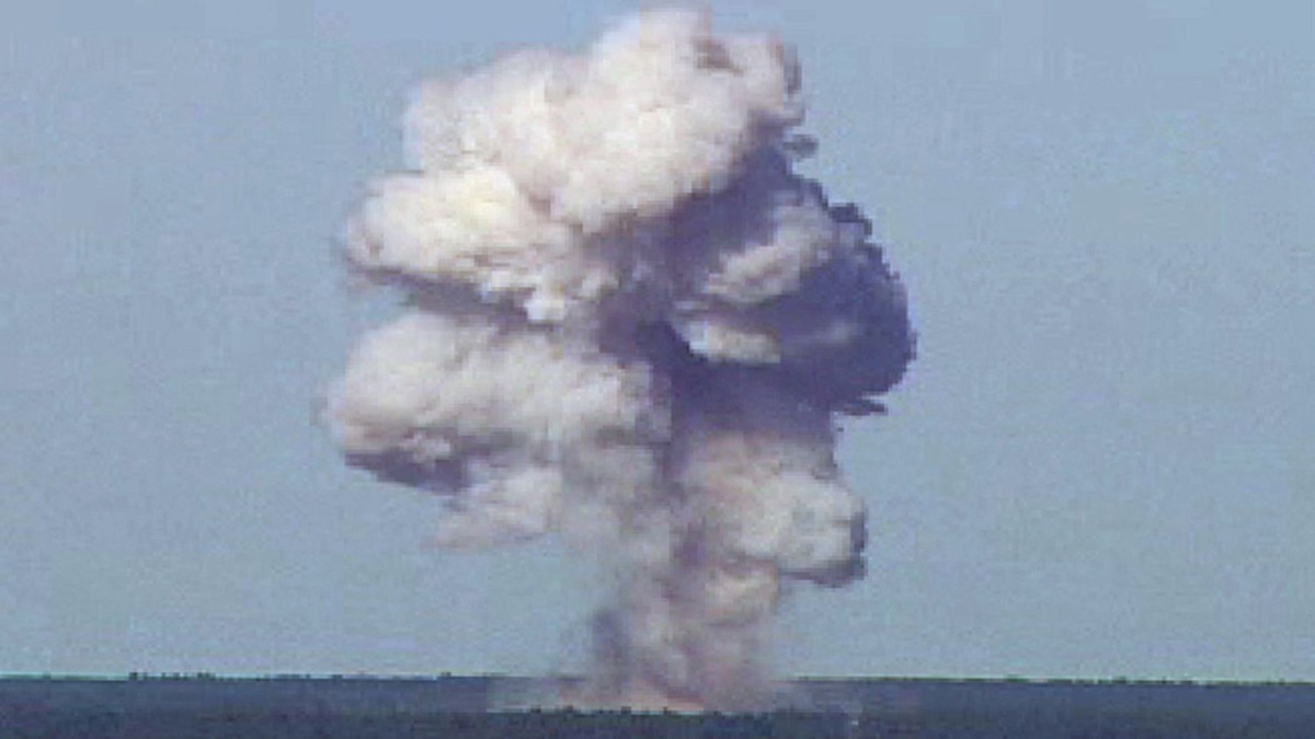 The GBU-43/B Massive Ordnance Air Blast bomb detonates during a test at Eglin Air Force Base, Florida. Photo: US Air Force/Handout/Reuters via CNN