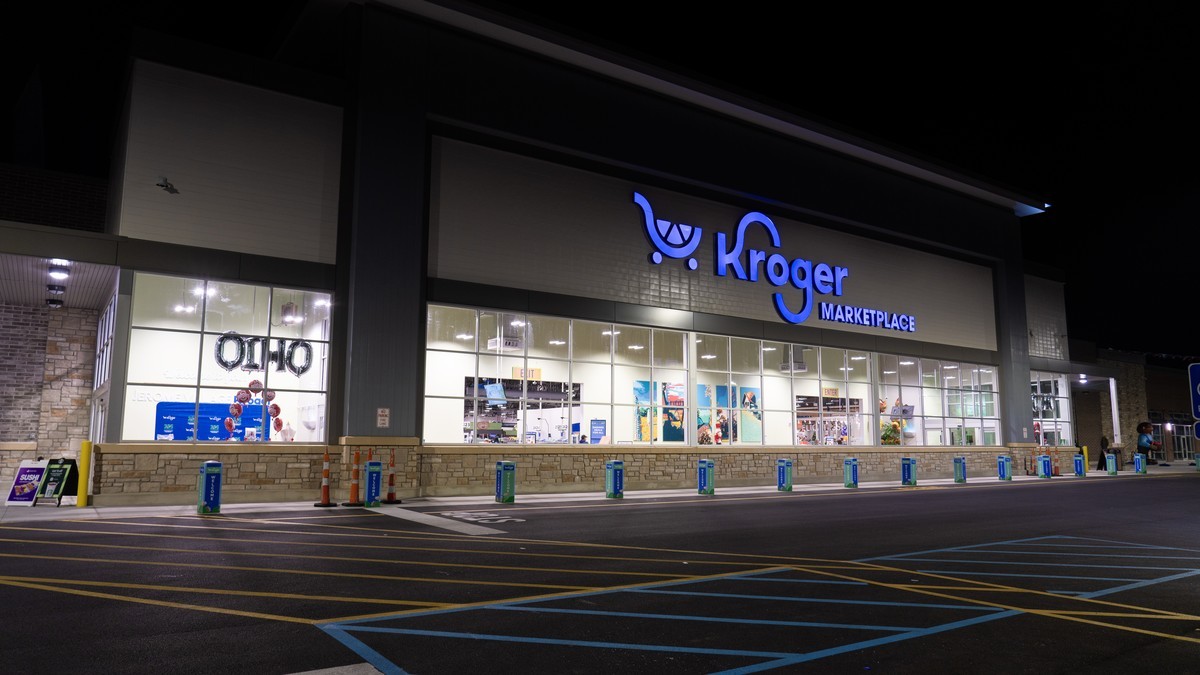 Kroger to Cut 3,000 Corporate Jobs in Three-Year Restructuring