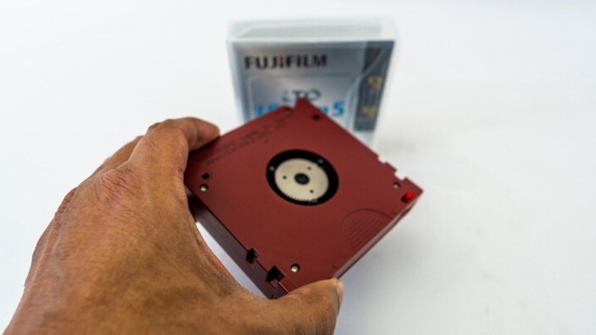 Tape is so not dead that Fujifilm will increase production capacity 5x